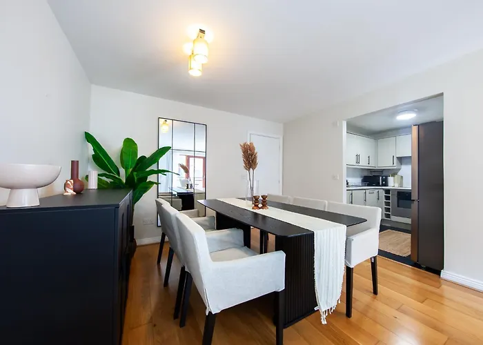 Exquisite And Modern 2bed In Centre