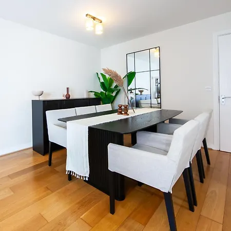 Lejlighed Exquisite And Modern 2bed In Centre *